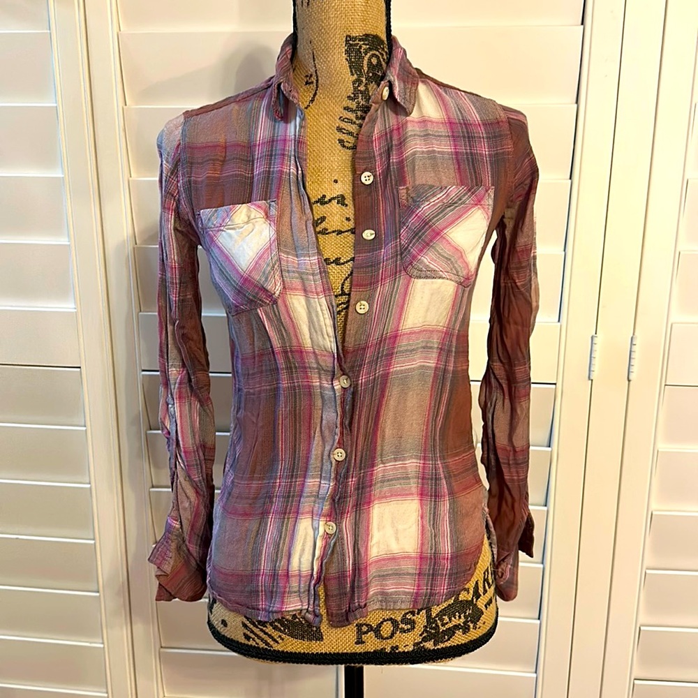 Mossimo Supply Co plaid button down shirt